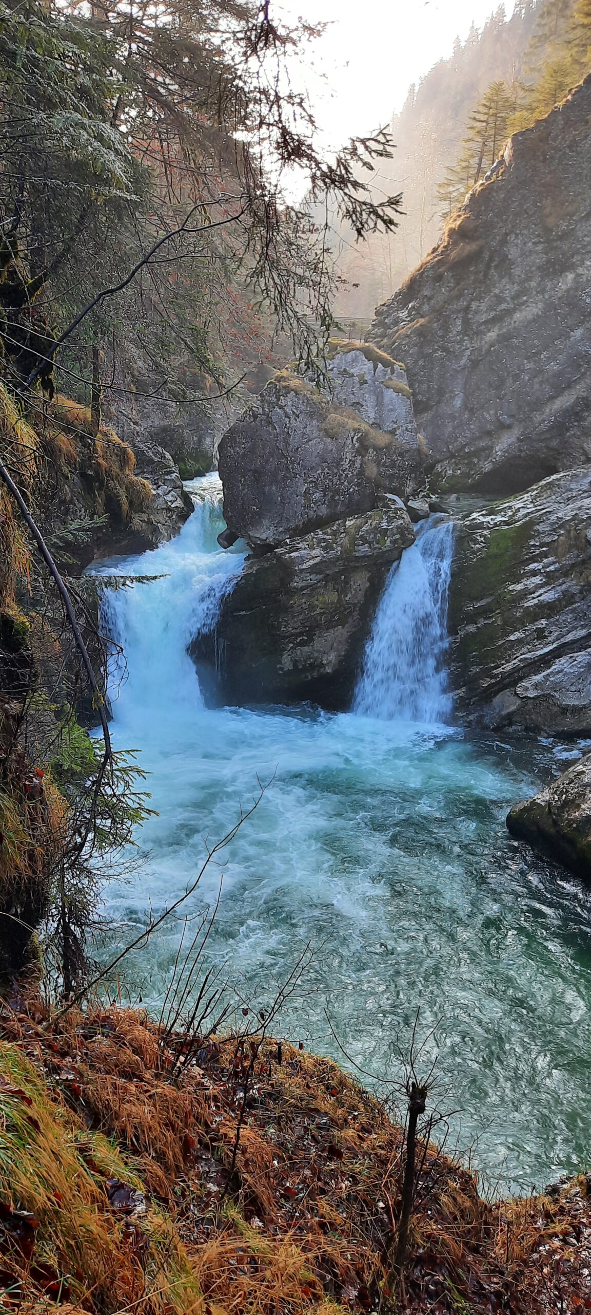 Wunderschöne klare Steyr am Wasserfall Strumboding in Hinterstoder. Wunderschöne klare Steyr am Wasserfall Strumboding in Hinterstoder.